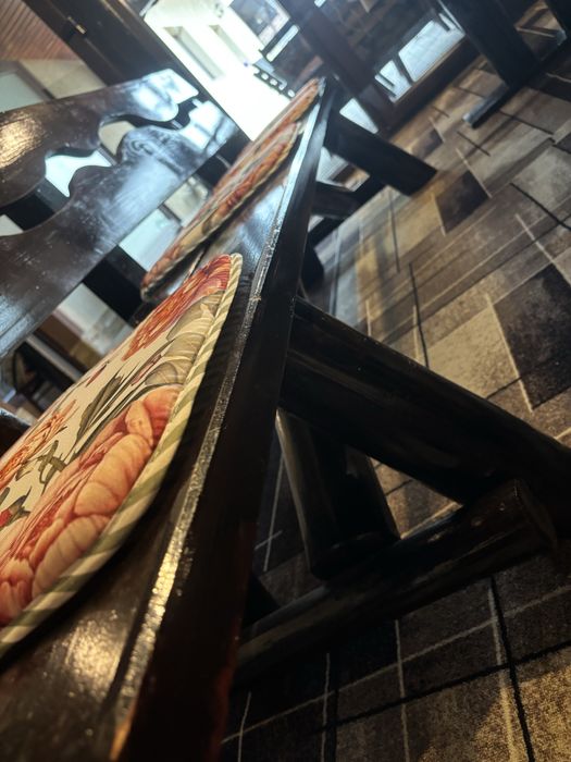 Masa lemn masiv ca noua