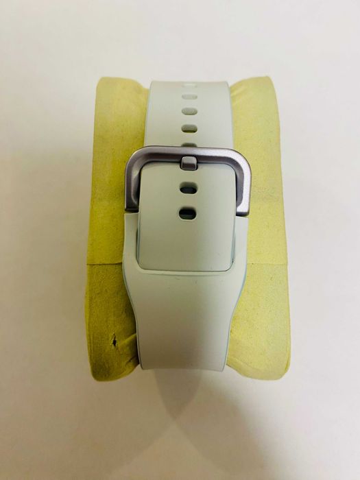 КАТО НОВ !!! Samsung Galaxy Watch8, 40mm BT, Silver, (SM-L320)