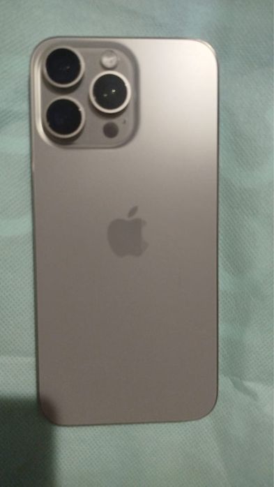 продам 15 pro max 256 gb