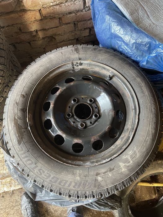 Зимние шины с дисками БМВ