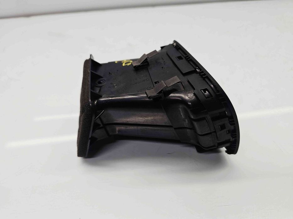 Grila aerisire dreapta Volkswagen Golf 6 (5K1) [Fabr 2009-2013] 5K081