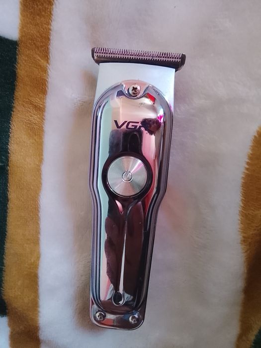 Продам  машинку вгр