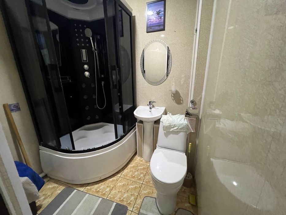 Сдается 1 комнатная квартира 
С мебелью 
В горде Алмалыке