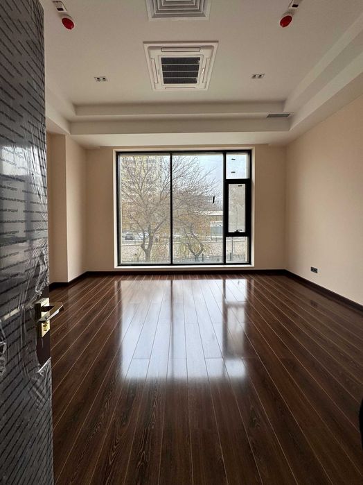 Бизнес-помещение площадью 177 м² в 5* отеле Ramada Plaza [аренда]