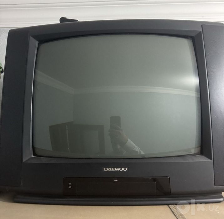 Продается старый телевизор DAEWOO, рабочий