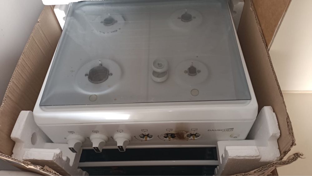 Продам стиралку и Газ