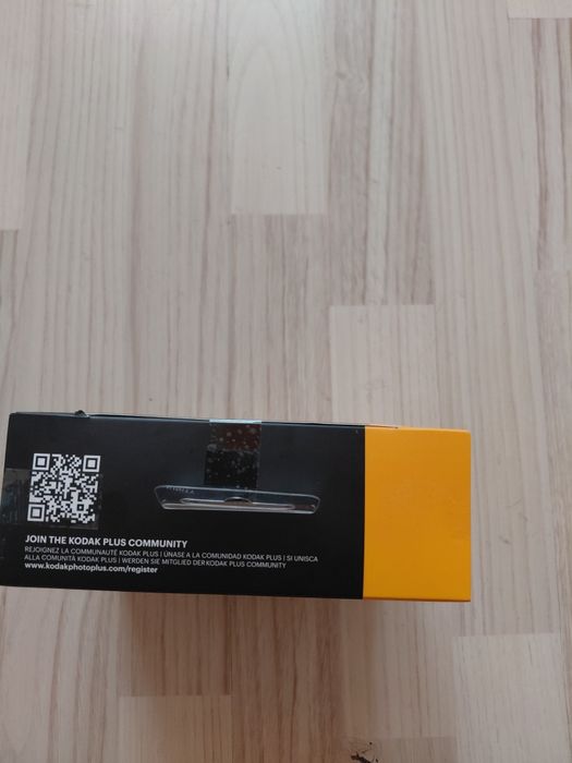 Апаратче за моментни снимки KODAK  не е отваряно