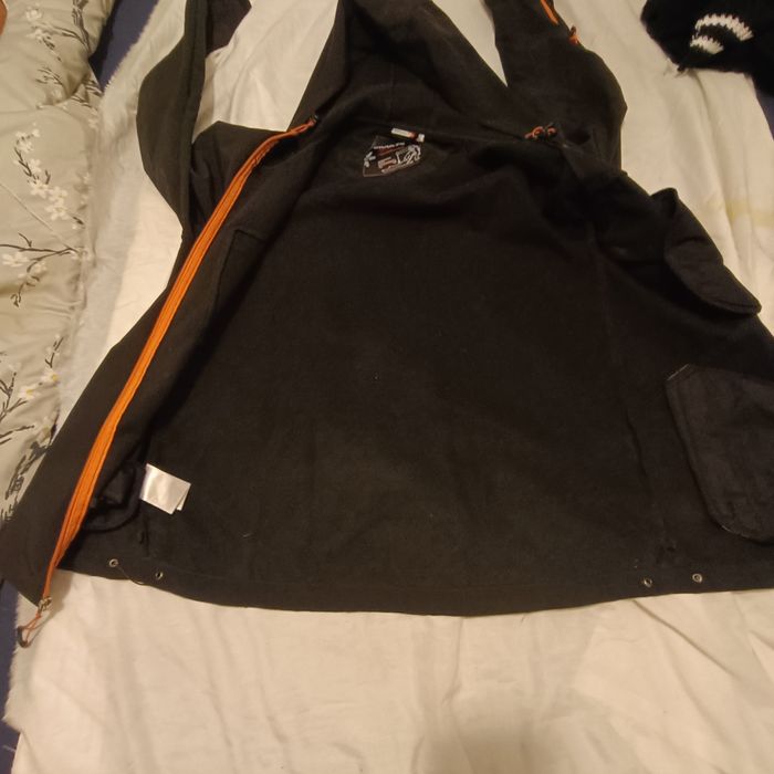 Jacheta de ski softchell impecabila M