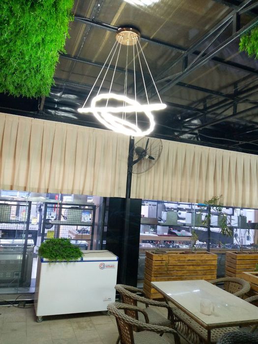 Продаётся люстра хай тек почти новый