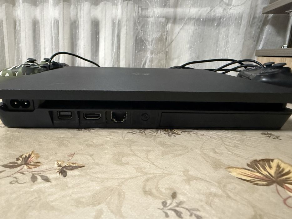 Playstation 4 slim Пс 4 слим Плейстейшн