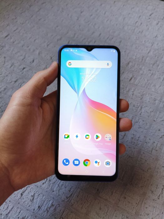 Vivo Y21 телефон