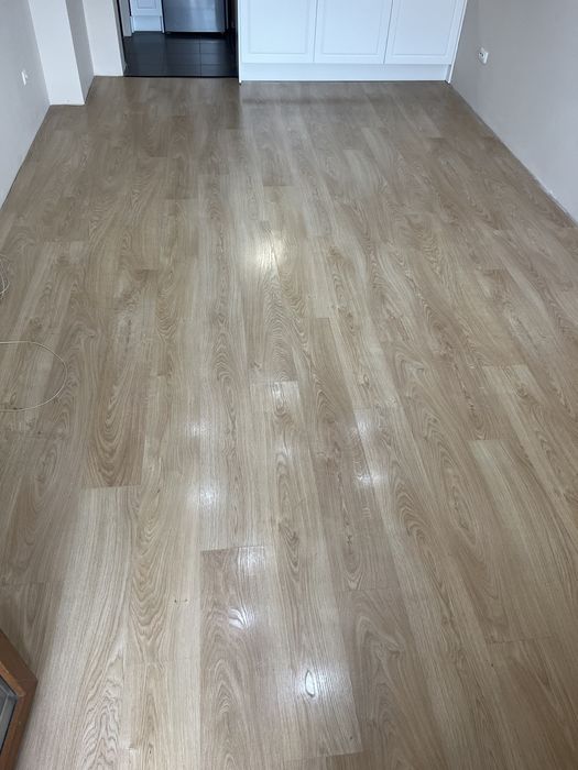 Продавам употребяван лвминат