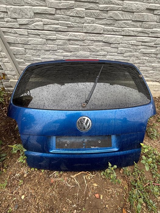 Haion Vw Touran 2004-2010 cu puțin defect