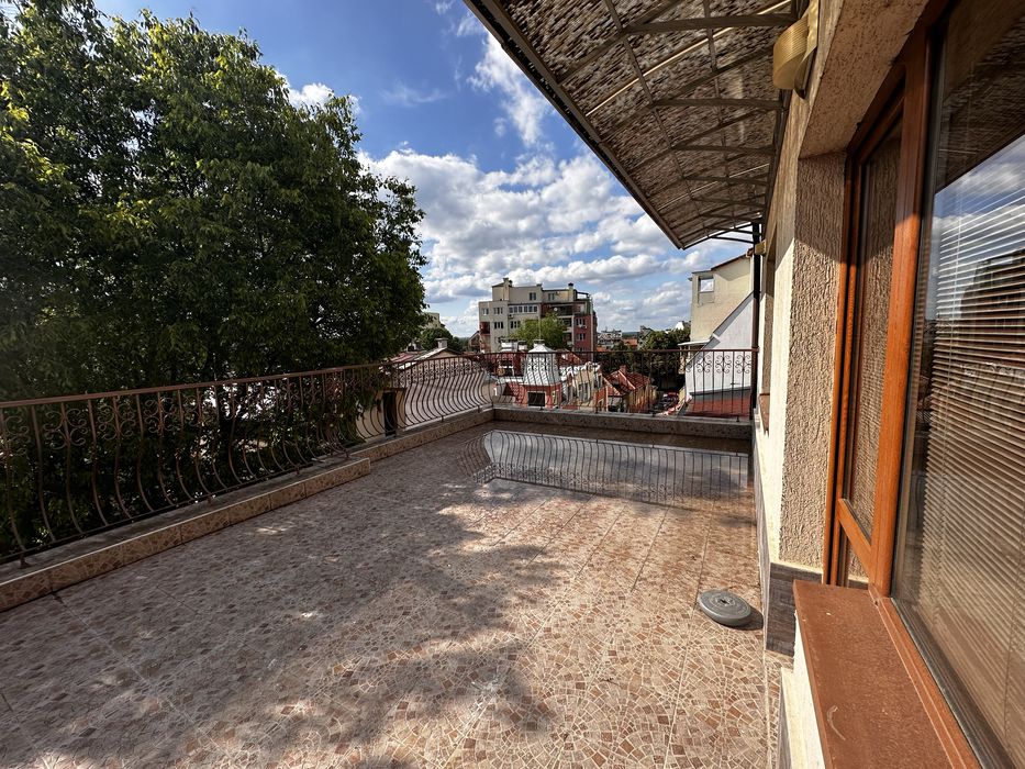 Продава се Двустаен апартамент в Русе, Здравец - 98 кв.м за 885 €/кв.м - Снимка #5