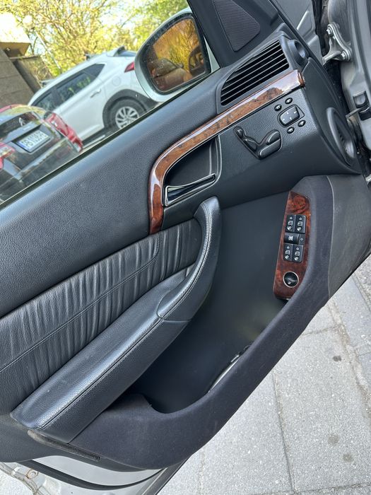 Mercedes-Benz S 320
