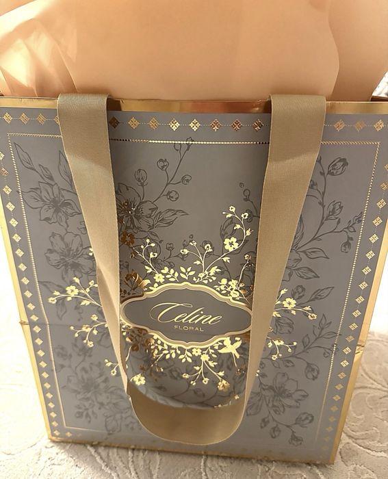 Пионовидные розы Celine
