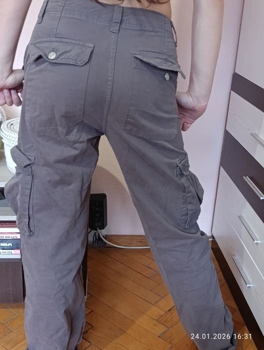 Карго панталони.
