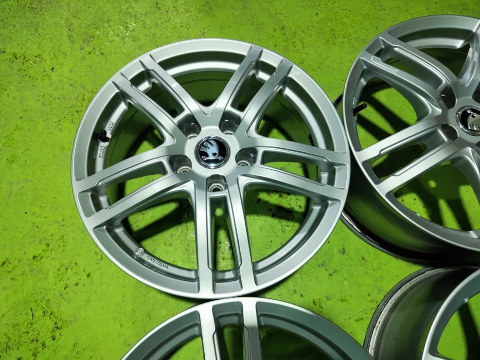 17 5x112 Skoda лети джанти 5х112 шкода