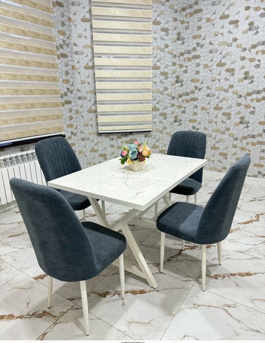 Стол стулья для кухни