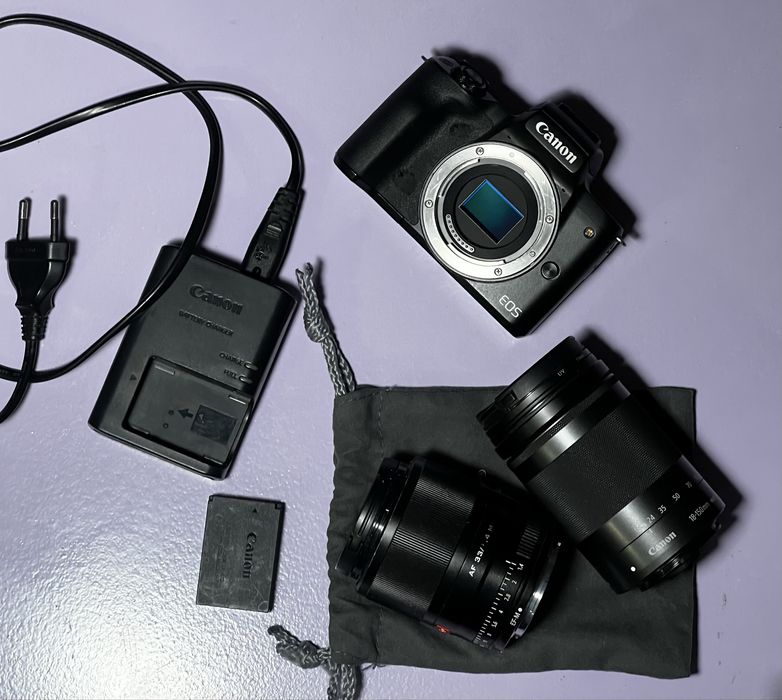 Canon EOS M50 + 18-150mm + Viltrox 33mm f/1.4