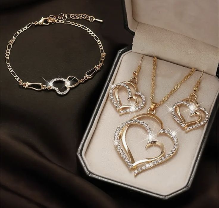 Комплект бижута - позлатено с 14к златно покритие - колие обеци гривна