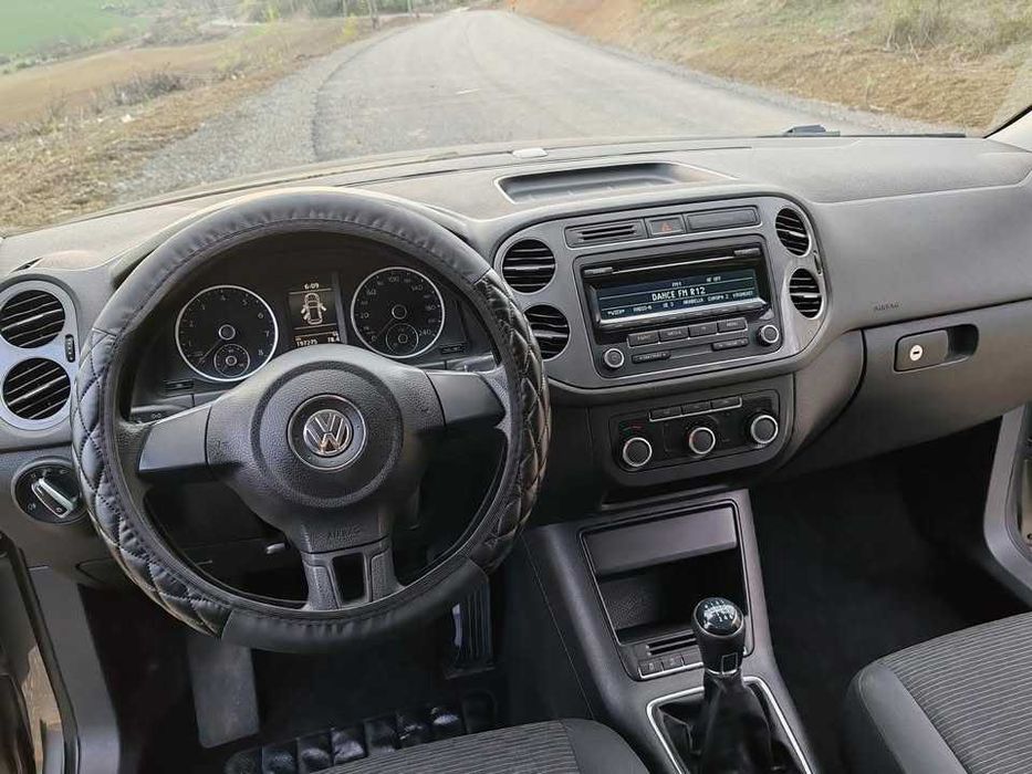 2012 VW Tiguan BlueMotion tiguan bluemotion