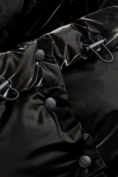 Нови Якета Calvin Klein