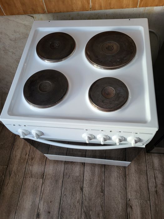 Продам плиту/печь б/у