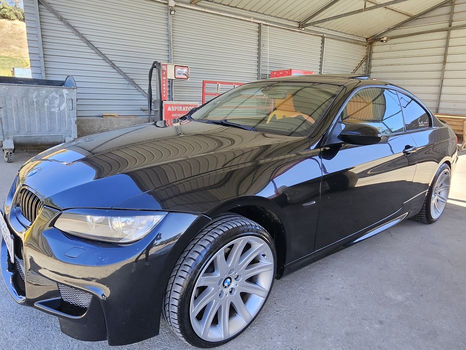 Vand BMW seria 3 2007 motor 2.0
