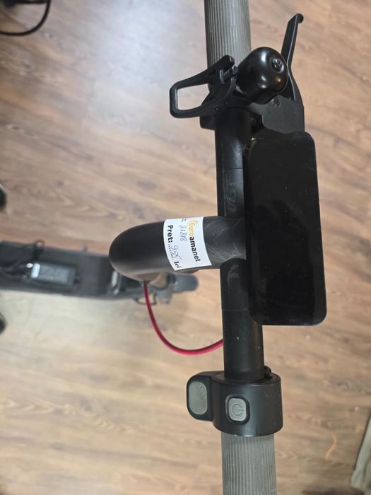 Trotineta electrica Navee V40i, Autonomie 40 Km, 25 km/h, Negru, -P-