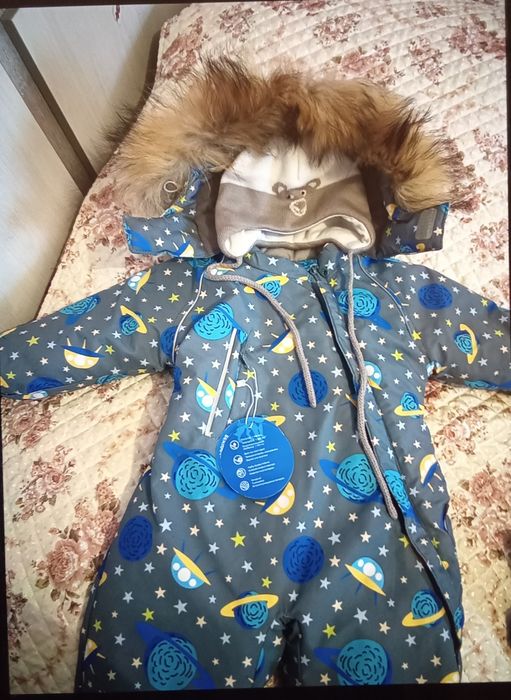 Продам комбинезон детский