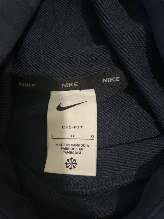 Vand hanorac de la nike de culoare navy . Nepurtat si original