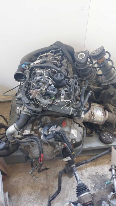 Motor Volvo V40 2.0, 2015, cod motor D5204T6 Oferim Montaj