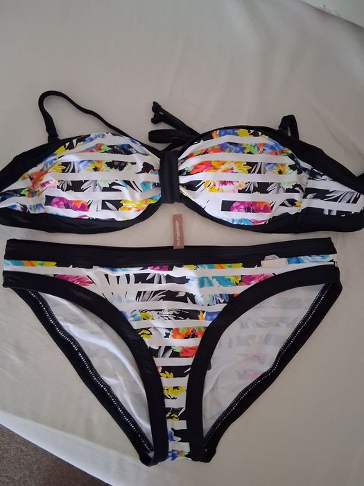 "SUNSEEKER"  бански