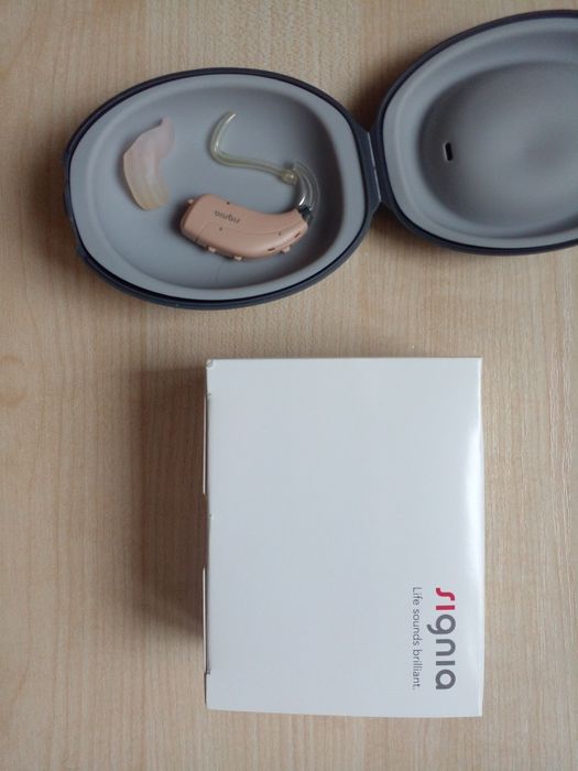 Слуховые аппараты 2 штуки