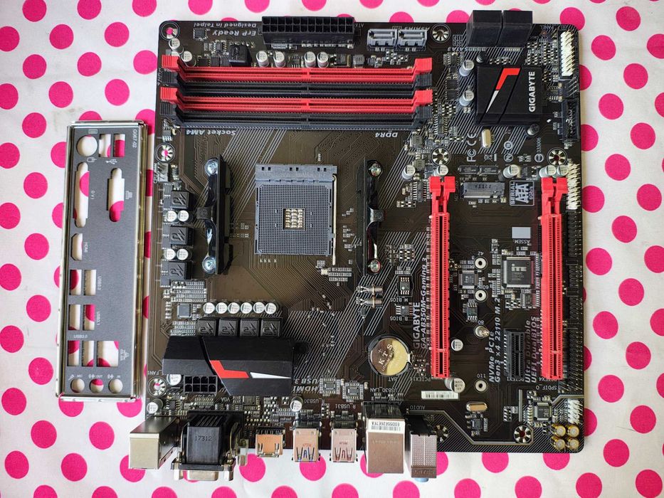 Placa de baza Gigabyte AB350M Gaming 3 socket AM4.