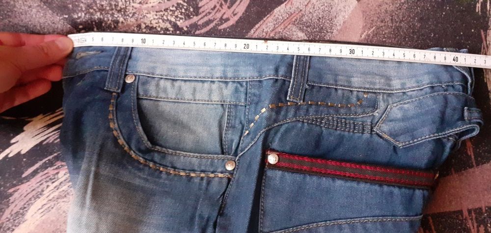 Мъжки дънки нови