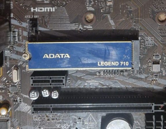 VAND SSD NVME NOU 512 GB nou 100% viata