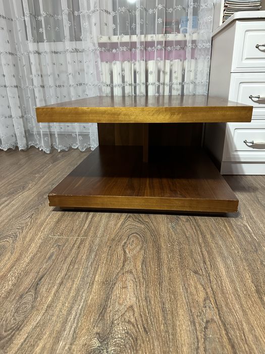 Продам тумбу/столик