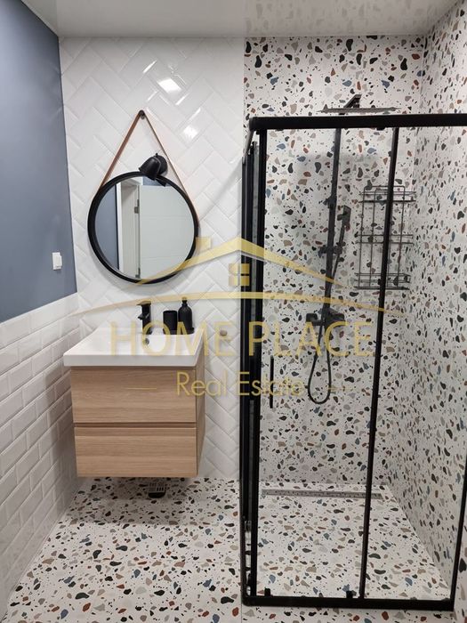 Дава се под наем Двустаен апартамент в Варна, Левски - 90 кв.м за 816 € - Снимка #3