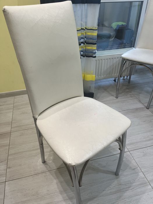 Обеденный стол со стульями, белый современный