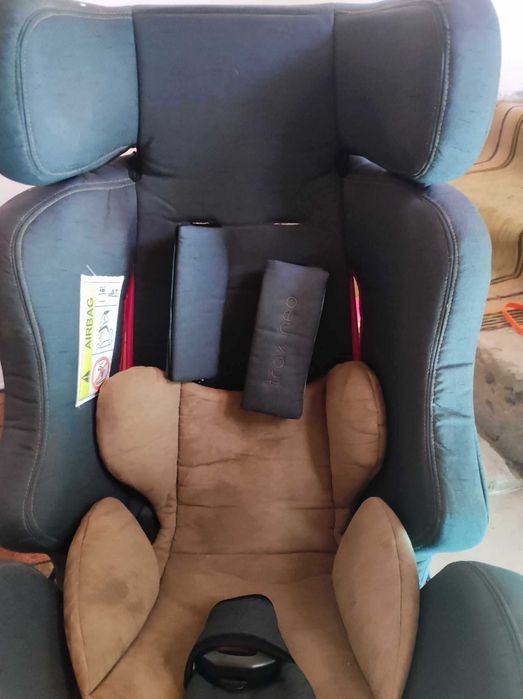 Ново столче за кола