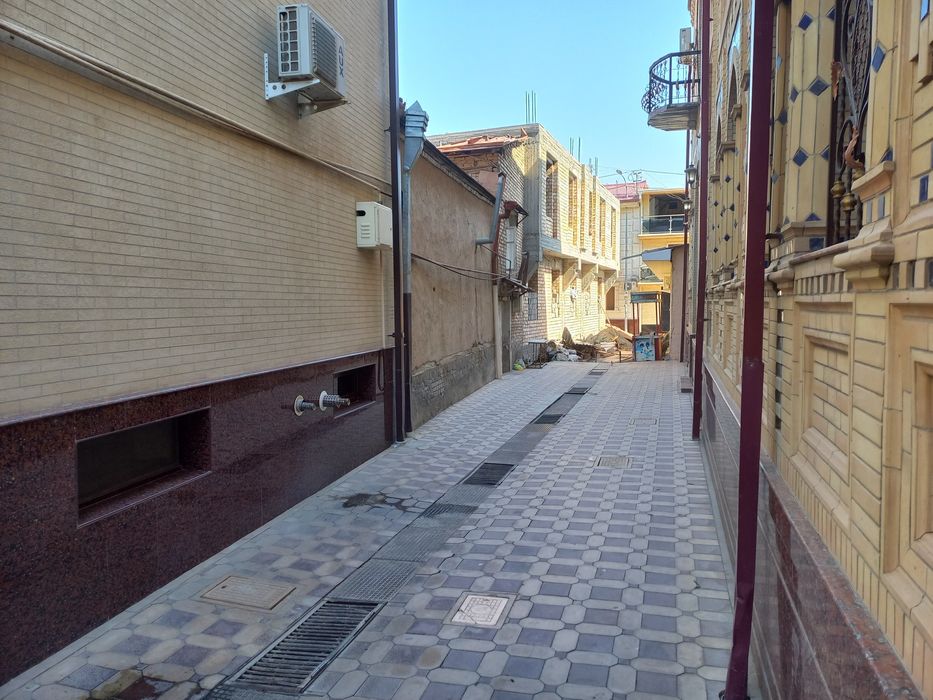 Продаётся дом рядом с Гур Эмиром под гостиницу