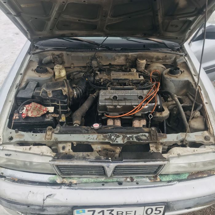 Продаю мицубиси галант