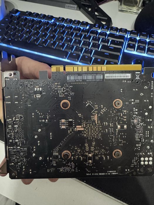 RTX 3050 6gb GDDR6