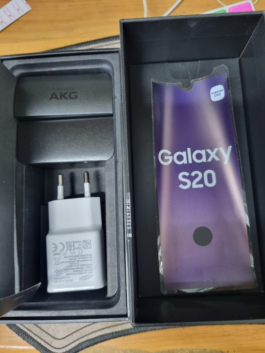 Galaxy S20 Cosmic Gray