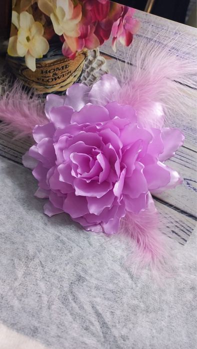 Броши ручной работы