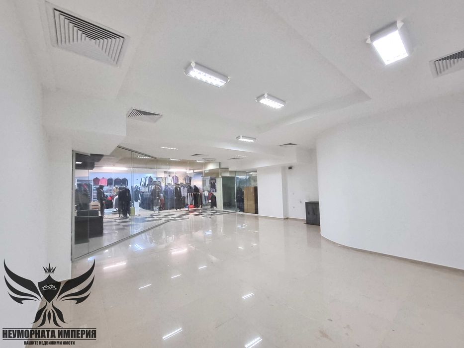 Под наем ново помещение 61кв. в гр.Асеновград топ център