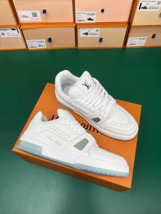 Adidasi Louis Vuitton Trainer Premium