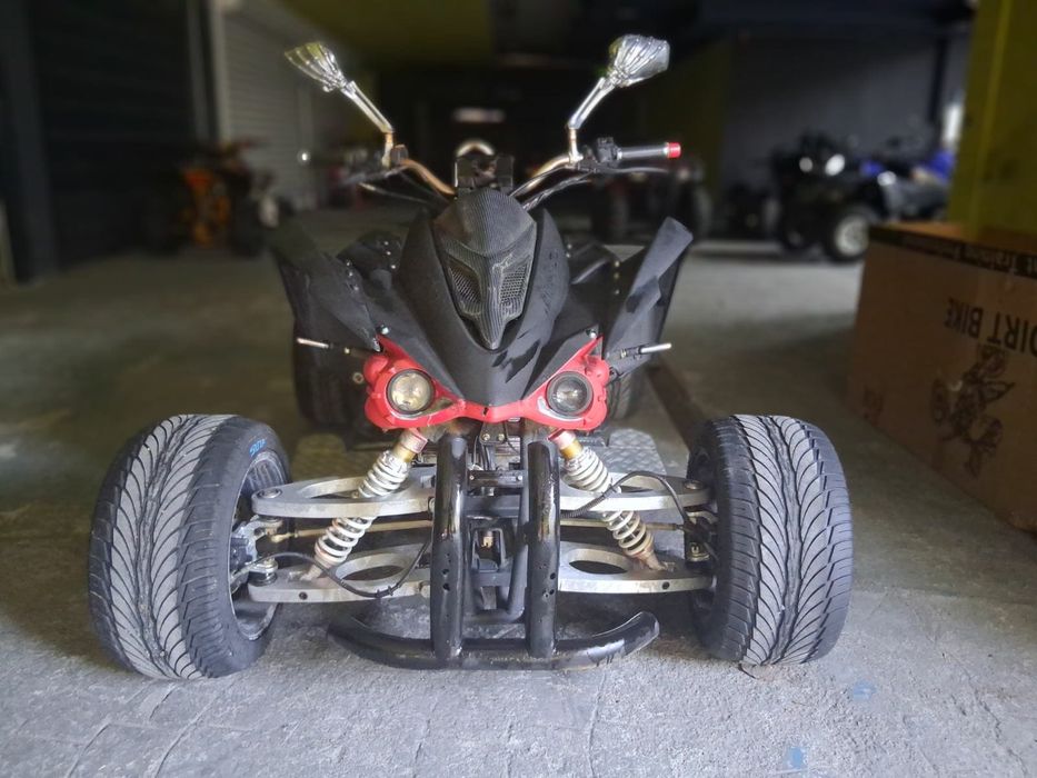 Динли 300 като нов